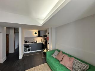 Apartamento acolhedor no centro da cidade, com pátio privado. - 6
