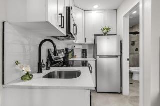 Bayview Apartments By Lowkl - 2