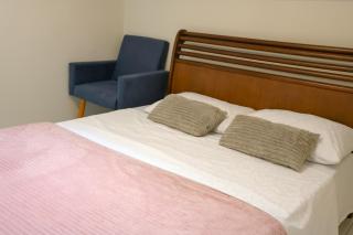 Hostel Castell Di Madre - 3
