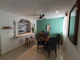 Private Full House with pool and cozy patio - 8