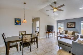 Shop, Swim and Sunbathe North Port Gem with Lanai! - 4