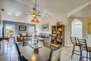 Shop, Swim and Sunbathe North Port Gem with Lanai! - 2