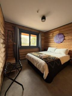 The Log Cabin - 3