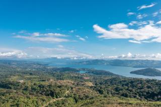 Cozy 2BR Home Near Lake Arenal, Walk to Town - 6