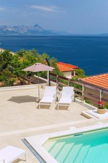 Family-friendly apartments with swimming pool Selca, Brac - 22810 - Selca - 1