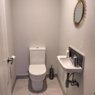 Tranquil Retreat, Cozy Single Room with Private Facilities in Halswell - 3