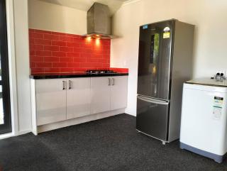 Tranquil Retreat, Cozy Single Room with Private Facilities in Halswell - 4