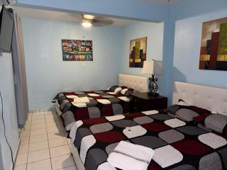 Stays at Cataño Flamboyanes - 9