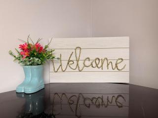Completely renovated for you Mountain View Cottage - 9