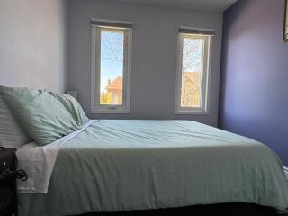 Spacious 3BDR Home Central Markham - 5