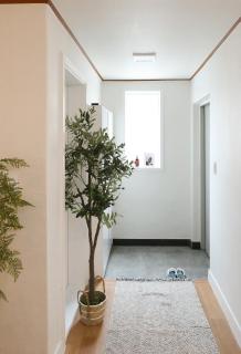 Stay 2929 Large 3 Bedroom for 8 near Hongdae Itaewon DMC - 2