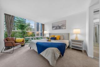 Luxury 3BR in Downtown Vancouver Steps to Burrard and Robson - 6