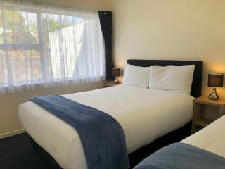 Twin Coast Adventures Motel & Cycle Hire - Kaikohe - 4