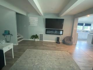 Spacious And Cozy Home In The Country - 1