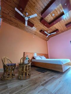 Timber Valley Homestay Lataguri - 4