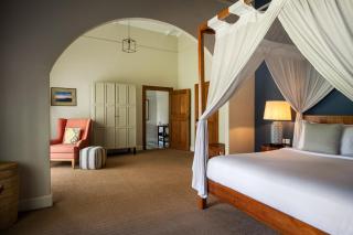 Nine Skies By Teardrop Hotels - 1
