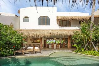 Casa Bunga Raya - Luxury 3BR Mediterranean Umalas Villa Bfast & Butler - 9