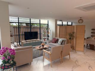 Shizuka House - 500 m walk to BTS Phrom Phong - 5