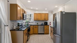Estates Drive by AvantStay - 8