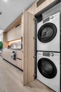 Brand New Downtown Apartment- Pool Gym and Parking - 5