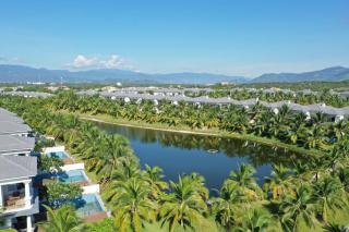 Meliá Vinpearl Cam Ranh Beach Resort - 2