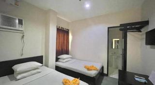 Boracay Travelodge Beach Resort - 9