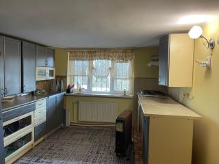 Near Airport City Free Parking - 4