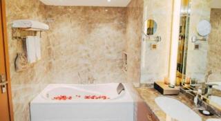 Bati Holiday Hotel - 4