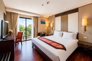 Garden Cliff Resort And Spa - 9