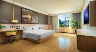 IU Hotel Chengdu Jianyang Xiongzhou Plaza - 2