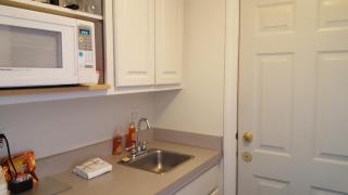 Snug Harbor Inn - Sturgeon Bay - 9