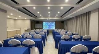 Echarm Hotel Yingshang High-speed Railway Station Wuzhou Wanhui Plaza - 4