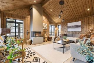 Cozy Cottage With Sauna In Flå - 3