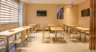 City Comfort Inn Yangjiang Yangxi Renmin Road Triumph Plaza - 8