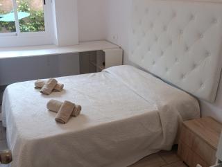Apartamento reformado en 1ª linea de playa con terraza - 4