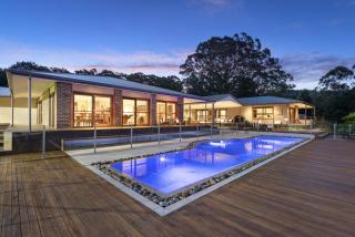 Oluka Vista Panoramic Hill Top Estate w Pool Cinema Tennis Court - 6