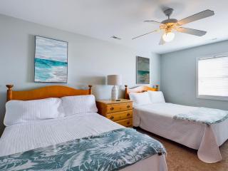 Casa Mia Oceanfront 6BR • All En-Suite • Private Walkway to Sand • Sleeps 24 - Myrtle Beach - 3