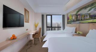 Vienna Hotel Chongqing Yangjiaping Pedestrian Street Light Railway Station - 5
