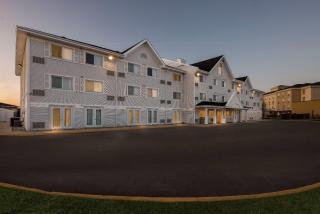 Travelodge Suites by Wyndham Regina - Eastgate Bay - 6