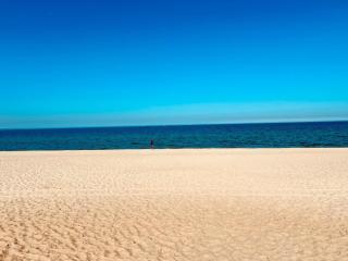 Azure Seaside Apartment - Luxury Apartment with Terrance, Balcony and Parking in Gdansk - 2