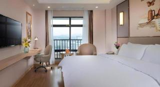 Vienna Hotel Nanning Xiangsi Lake University Town - 4