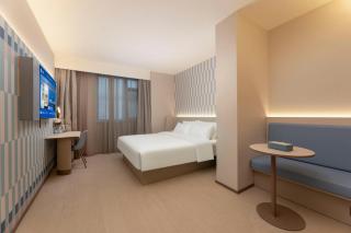Hanting Hotel Shanghai North Bund Ningguo Road Metro Station - 3