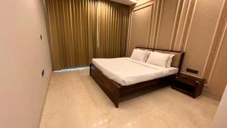 Luxury 4BHK in Sector 43 Gurgaon - 5