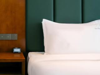 Holiday Inn Qingdao City Center by IHG - 4