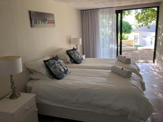 FantaSea Beach House - 8