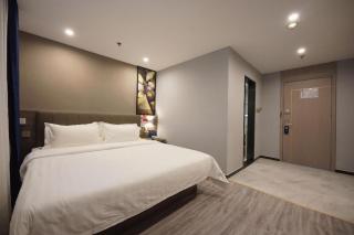 7 Days Inn Beijing Shilihe Subway Station Juranzhijia Branch - Pékin - 5