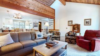Mammoth Sierra Townhome - 1