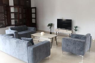 Modern Bassam Cocoon - 4