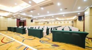 Wilson Holiday Hotel - Canton - 2