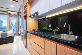 Great Location Studio at The Newton Ciputra World 2 Apartment By Travelio - 1